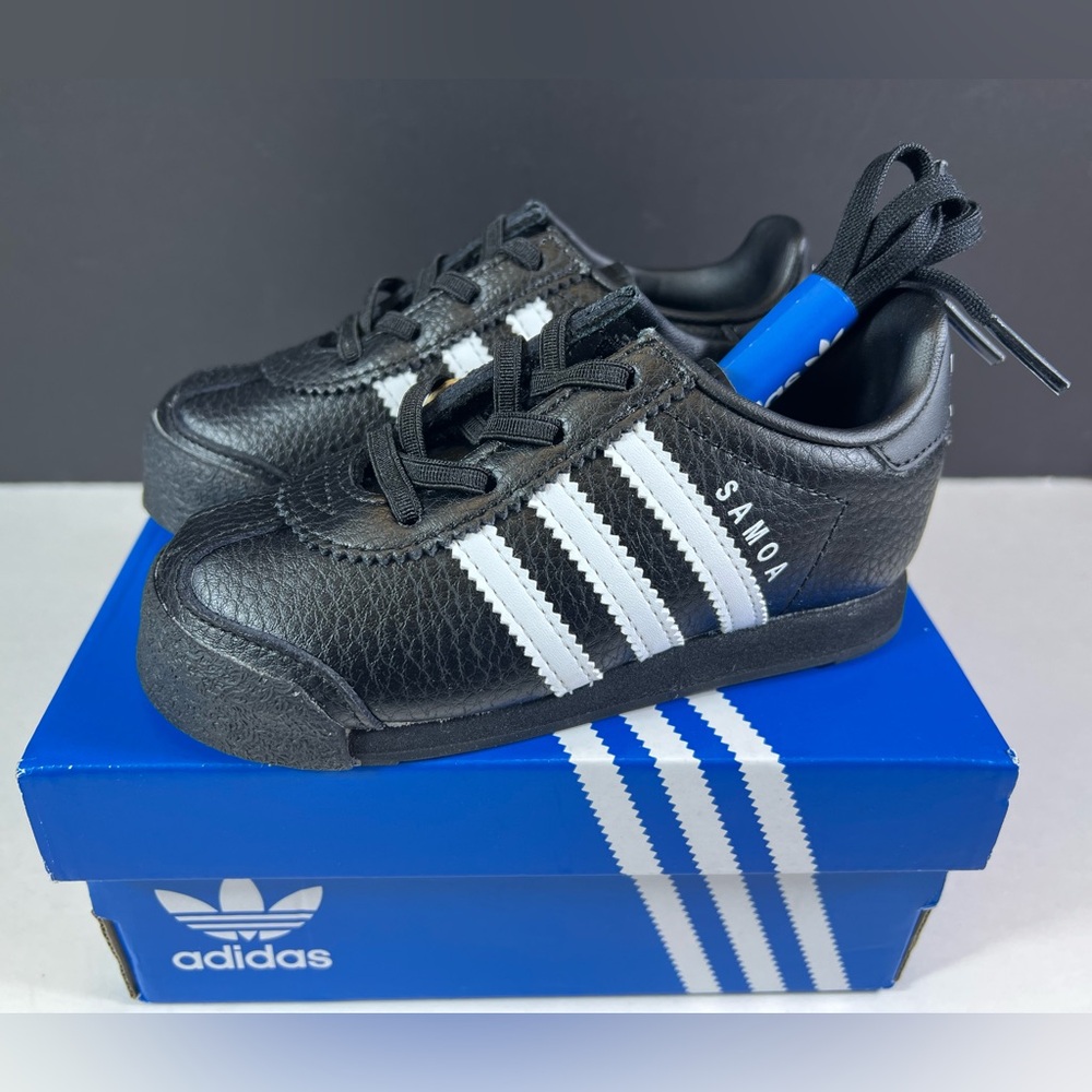 🆕Adidas Kids Samoa sneakers in Black & White – Size 8K New in Box + Extra Laces - Picture 3 of 15